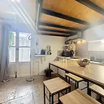 Charmant Studio Mezzanine