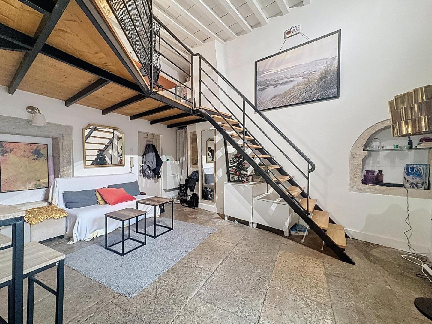 Mezzanine Appartement *